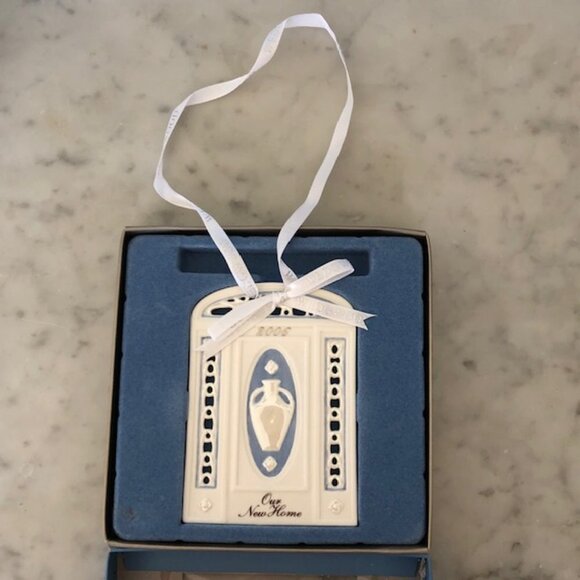 WEDGWOOD 2006 Our New Home Porcelain Ornament IOB - Picture 9 of 16